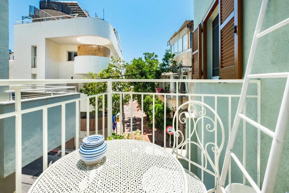 Rabbi Meir Apartments by EZ Team Apartment in Tel Aviv-Yafo