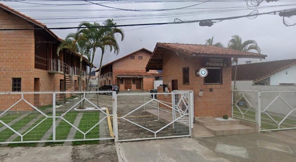 Flat I - 50 Metros da Praia Apartment in Caraguatatuba