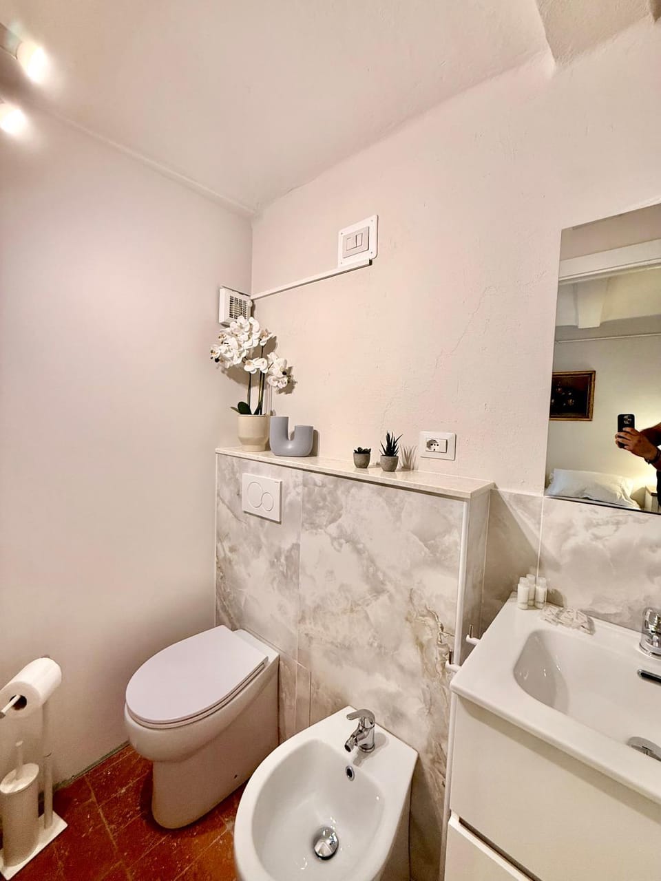 B&B Il GLICINE Camere e Appartamenti con Parcheggio Privato Bed and Breakfast in Emilia-Romagna