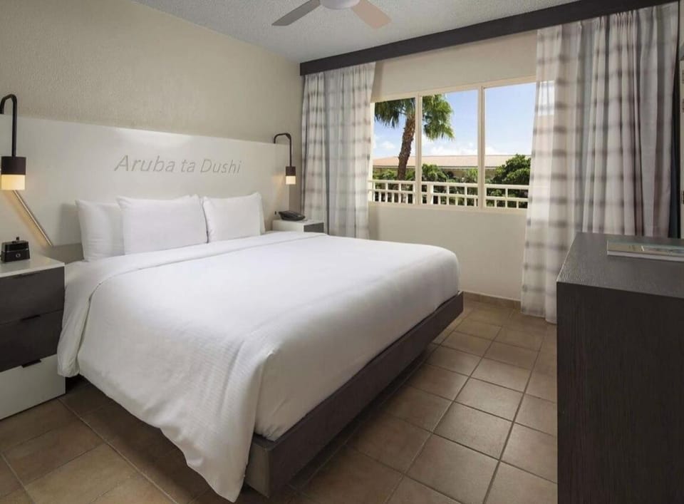 La Cabana Beach Resort & Casino Apartment in Noord
