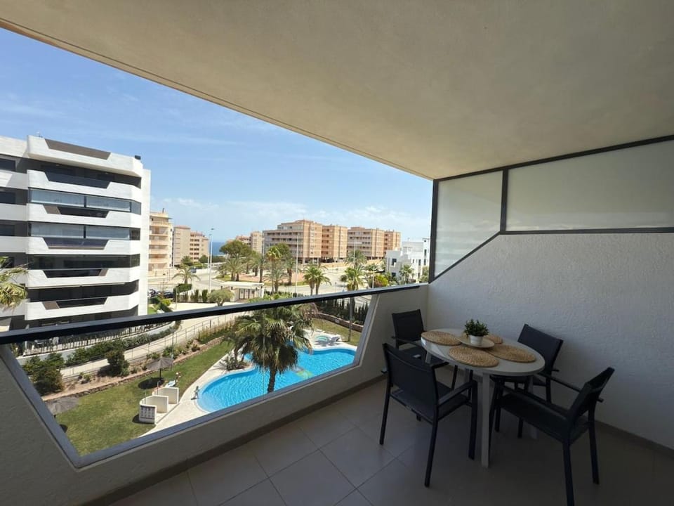 Arenales SLB Apartment in Alacantí