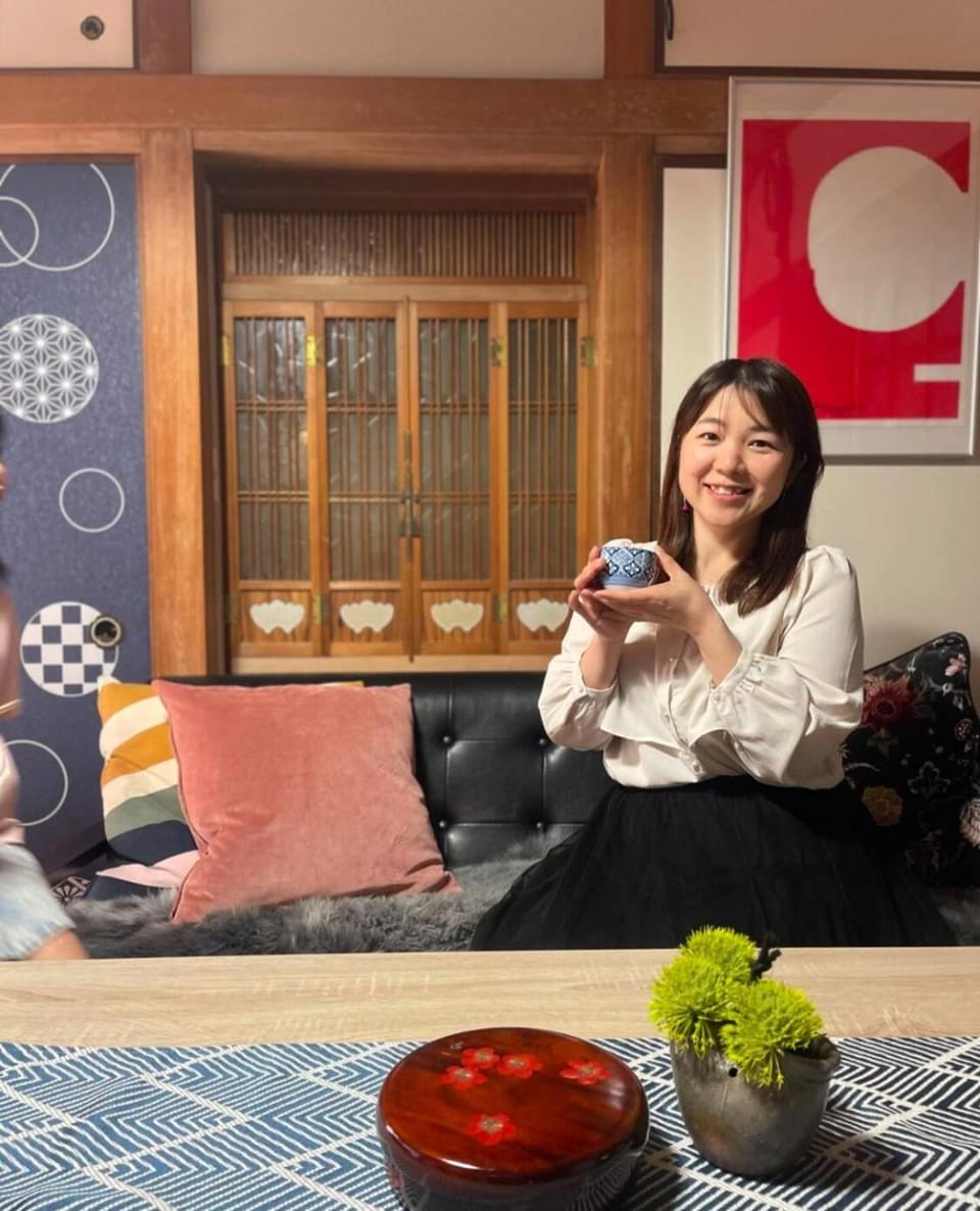 People, Living room