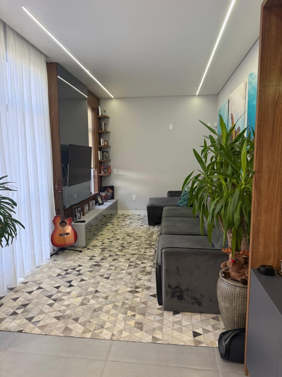 Sobrado Alto Padrão em São Francisco do Sul - 80m da praia House in São Francisco do Sul