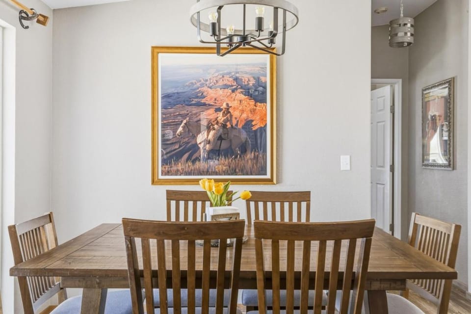 3BD 2BA Ranch Estate on 12 Acres Farm Stay in Yucca Valley