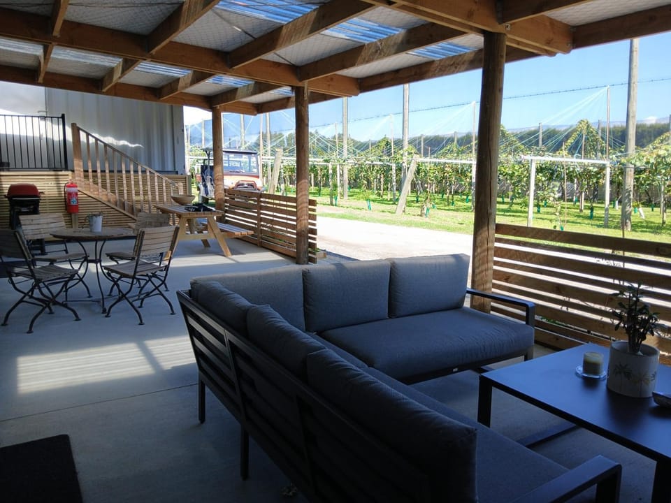 Garden, Balcony/Terrace