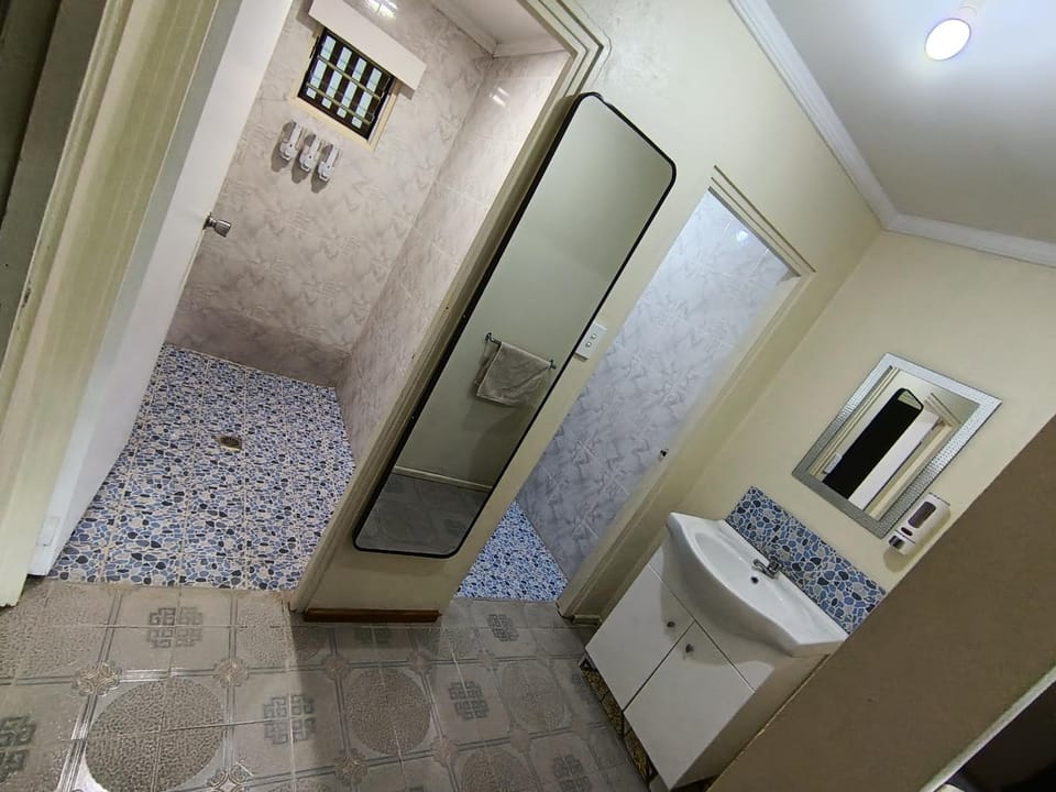 LG Palms Apartment in Baravi