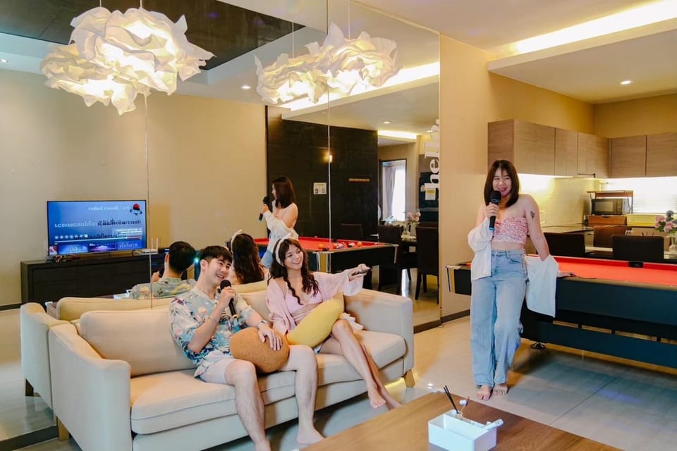 Moon Roxy Poolvilla Pattaya บ้านพักพูลวิลล่า พัทยา Villa in Pattaya City