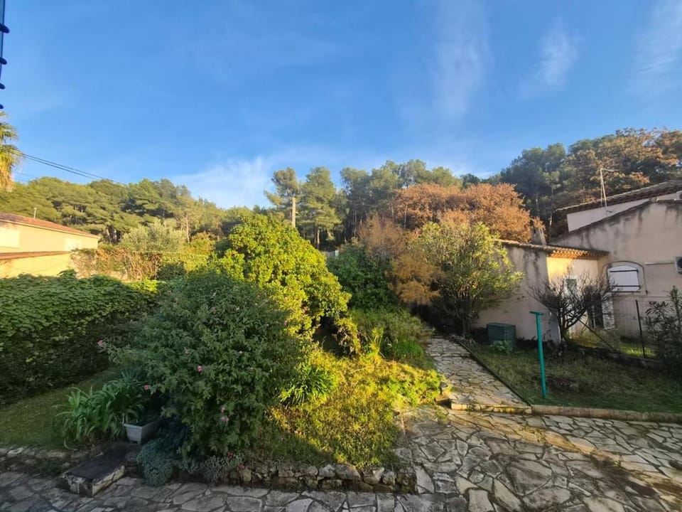 Magnifique villa au calme clim parking piscine Villa in Six-Fours-les-Plages