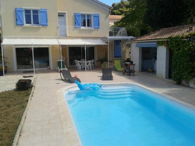 Magnifique villa au calme clim parking piscine Villa in Six-Fours-les-Plages