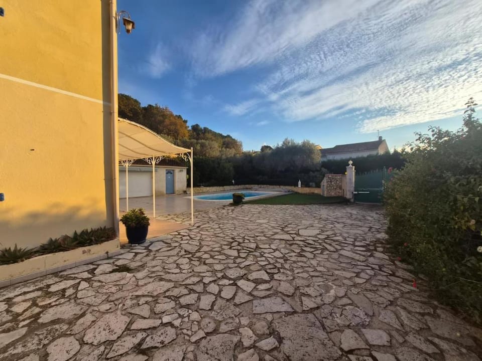 Magnifique villa au calme clim parking piscine Villa in Six-Fours-les-Plages