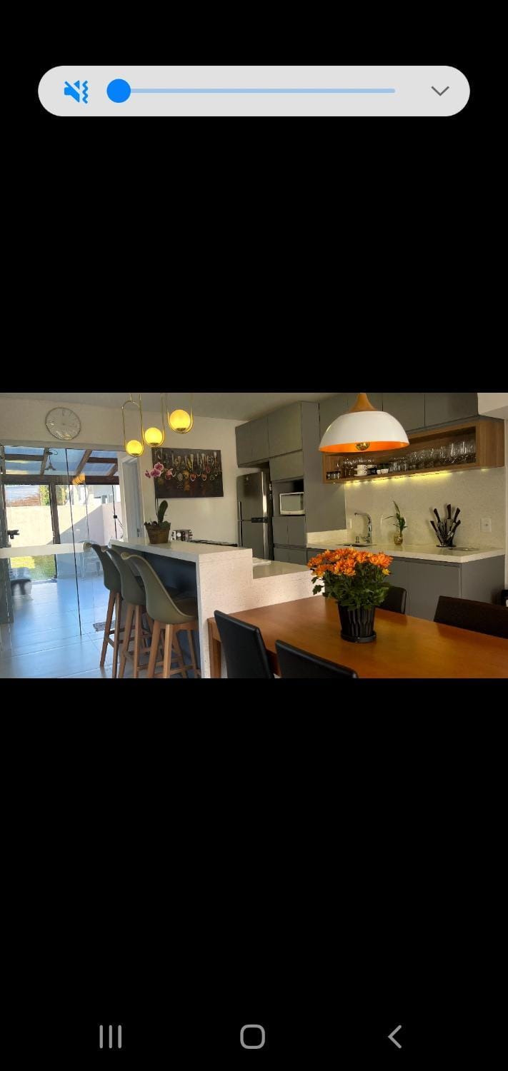 Casa 2 andares 2 suítes Vacation rental in Florianopolis