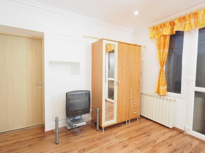TV and multimedia, Bedroom