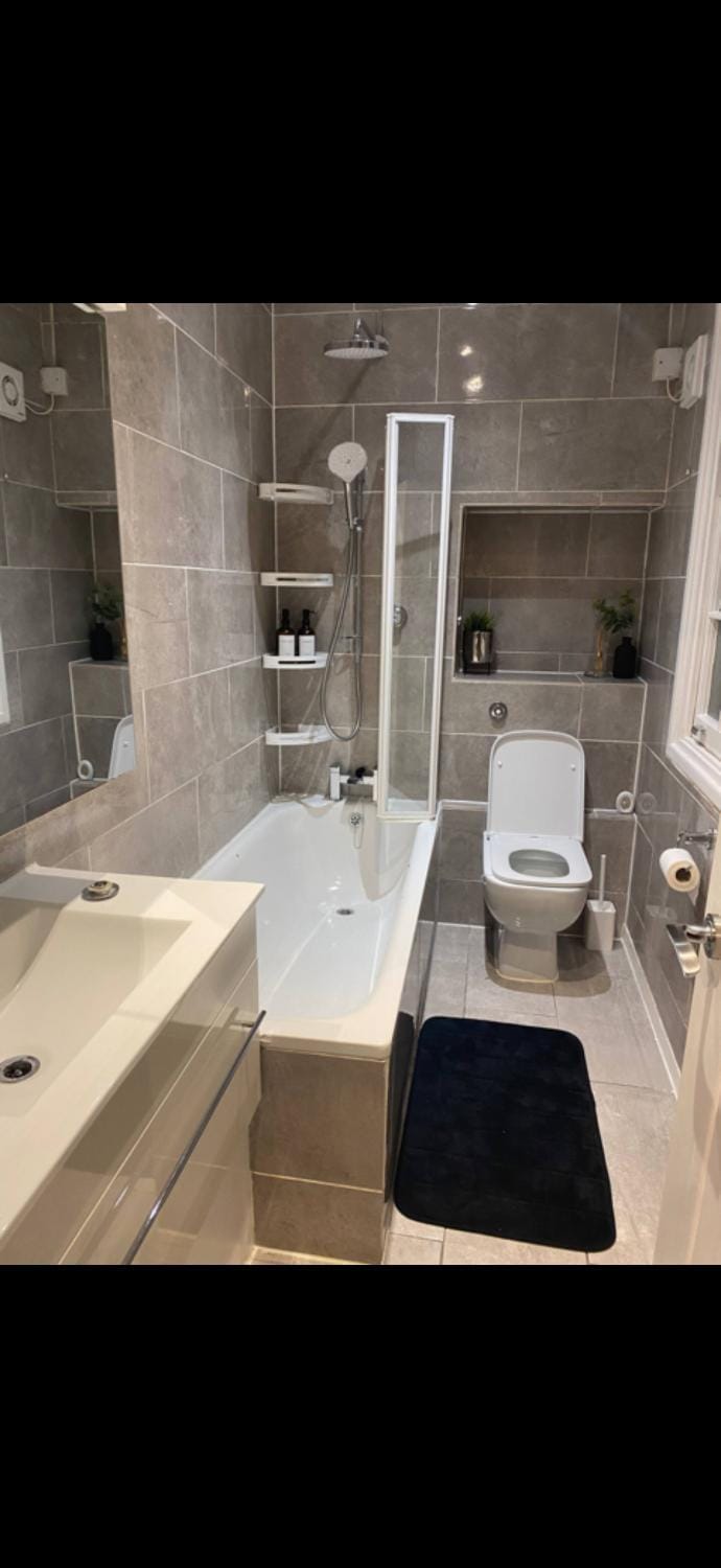 Islington- Upper street and Farringdon close 10 min walk to City of london Apartment in London Borough of Islington