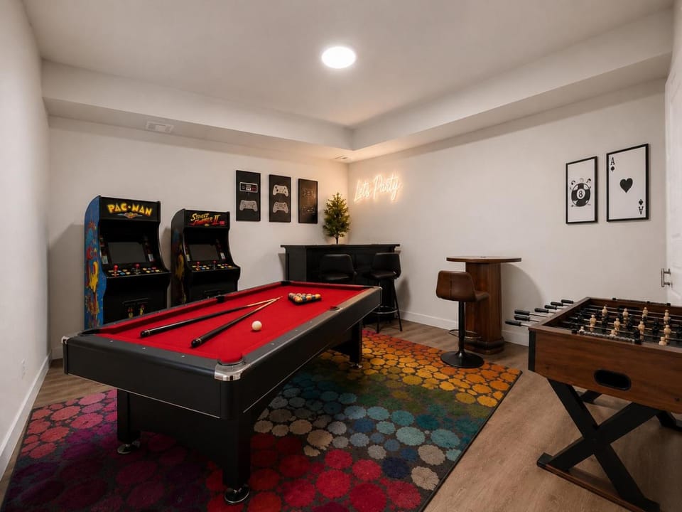 Modern Retreat, Spa, Fun, Deep Ellum, Downtown Dallas House in Frisco