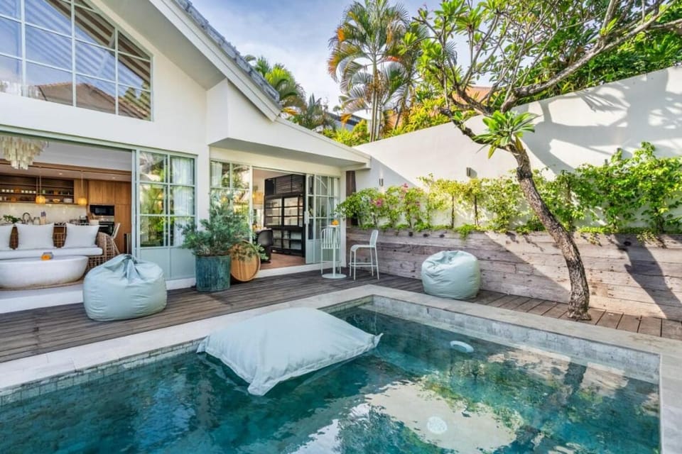 luxury villa in seminyak Villa in North Kuta