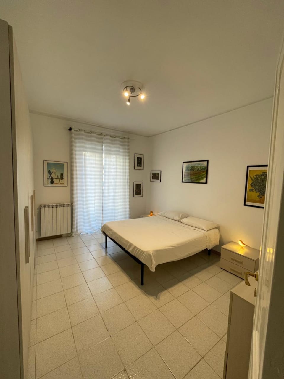 Bed, Balcony/Terrace, Bedroom, heating, wardrobe