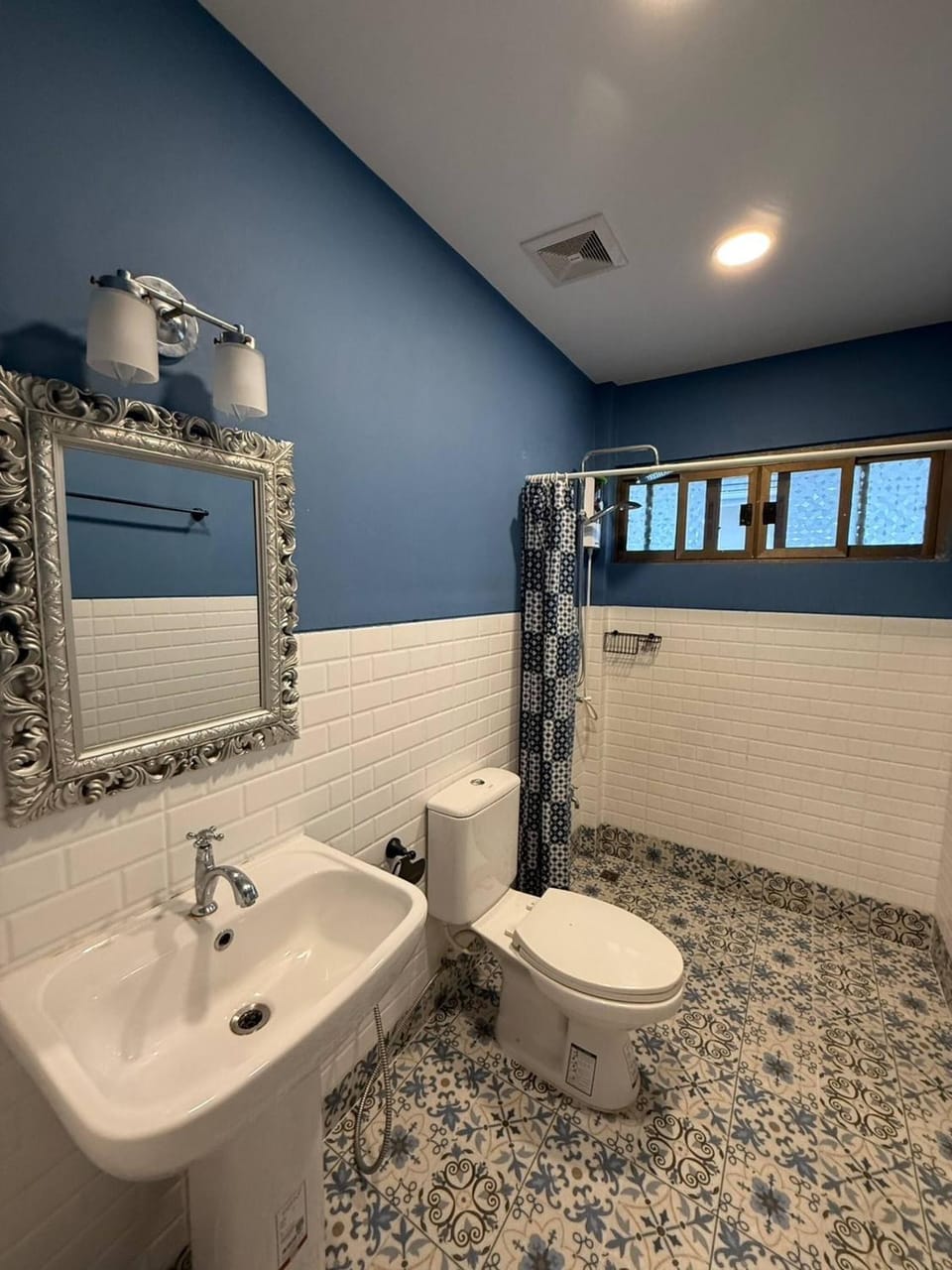 Toilet, Bathroom