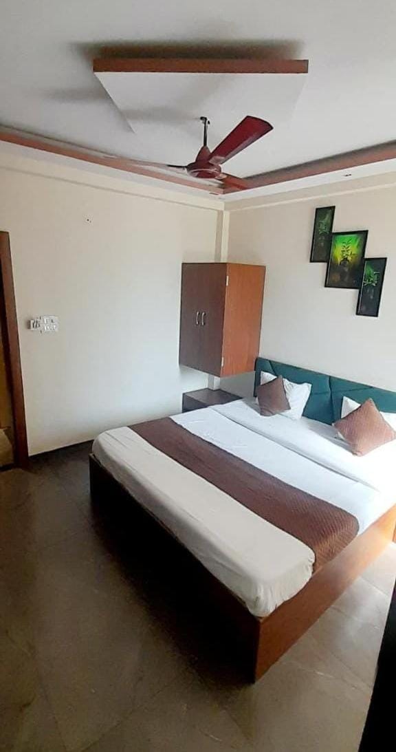 HOTEL RAJBHOG indore Hotel in India