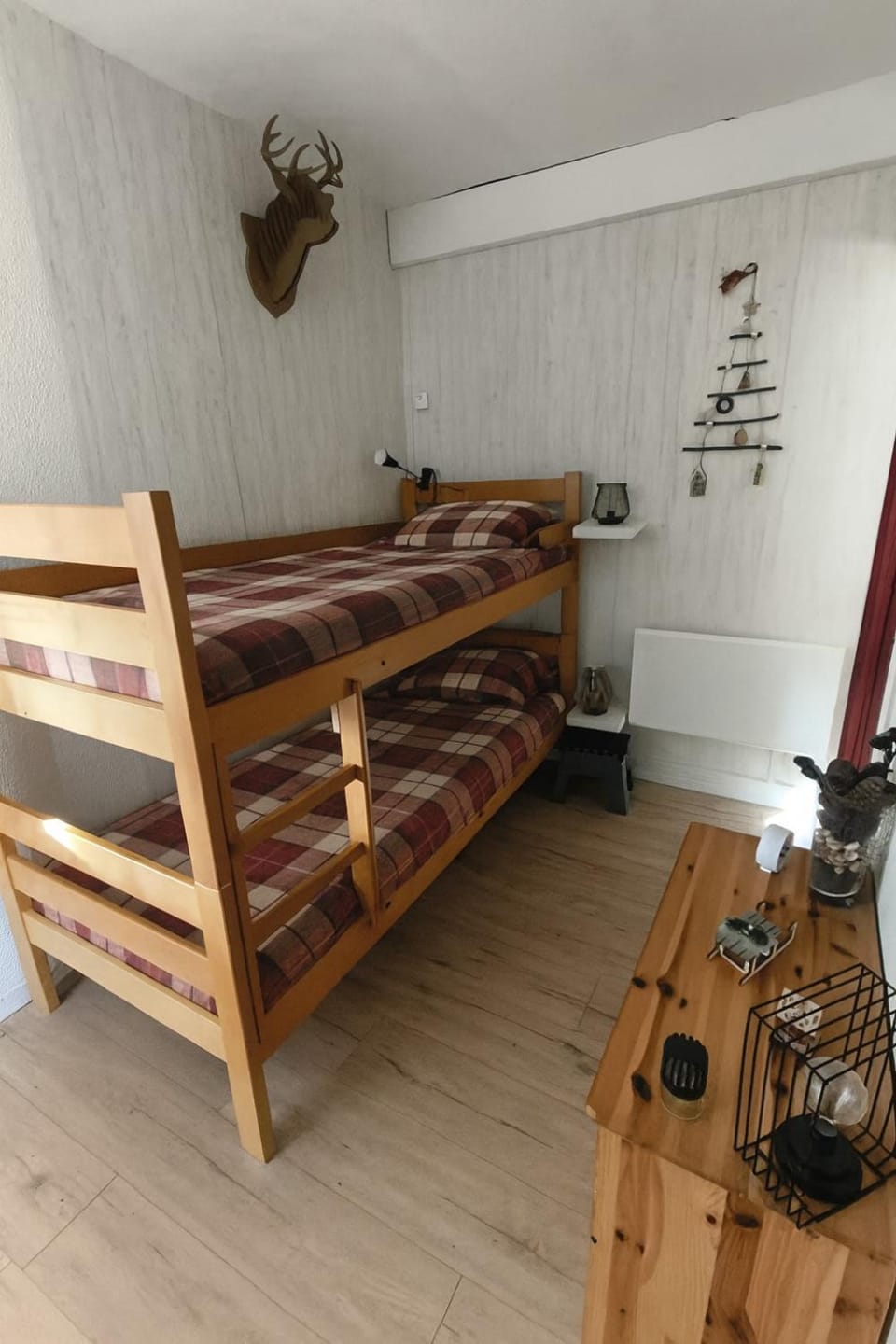 Photo of the whole room, Bedroom, bunk bed