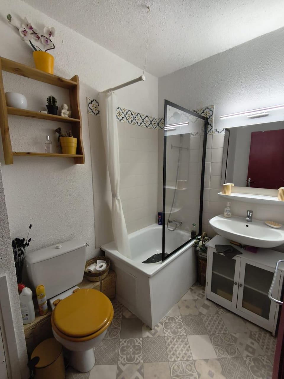 Shower, Bathroom