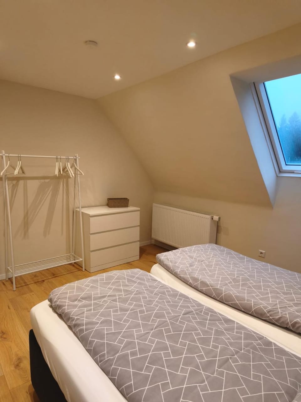 Bedroom, storage