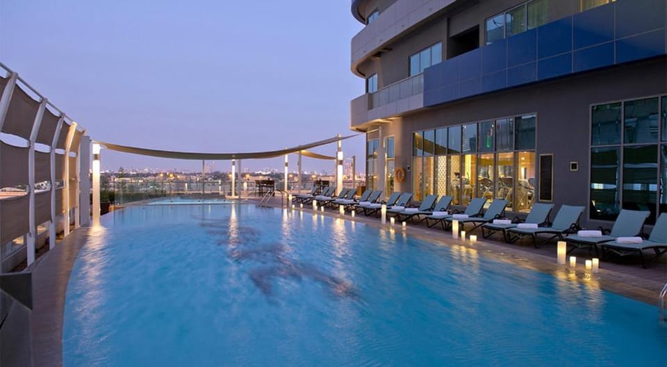Damac Maison Mall Street! 2 Bedroom, 2 minute to Dubai Mall! Apartment in Dubai