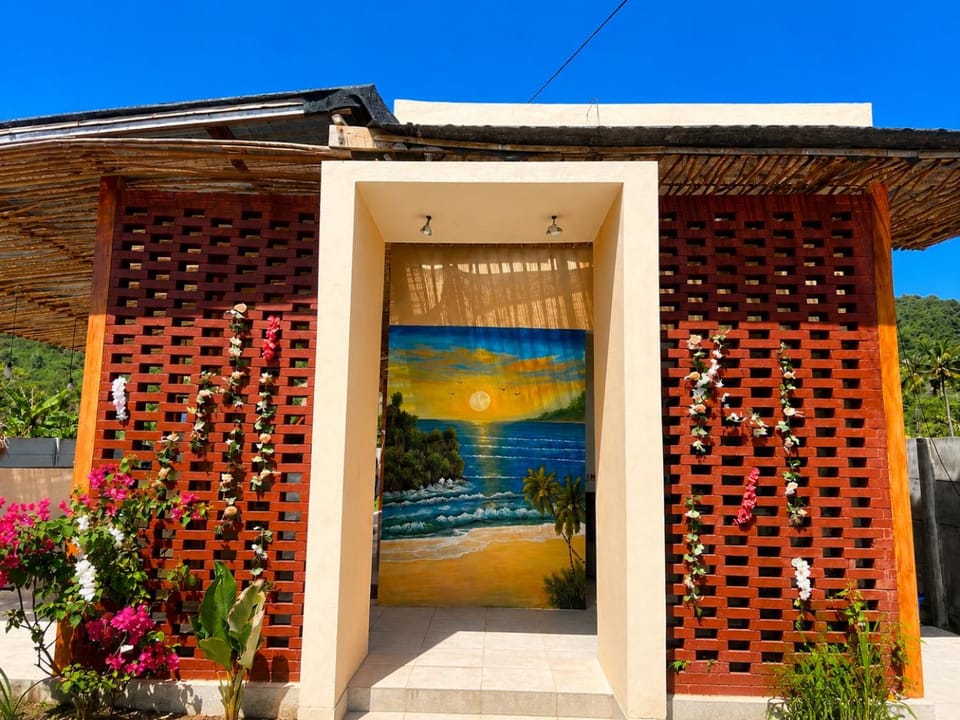 Wavez Lombok Hostel Hostel in West Praya