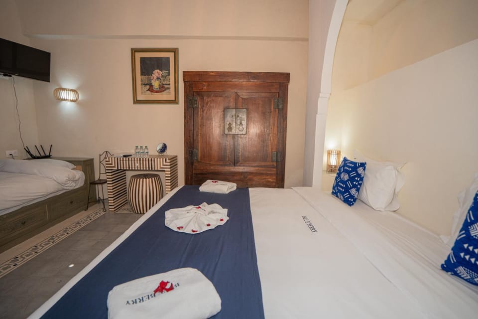 Bed, Night, Bedroom