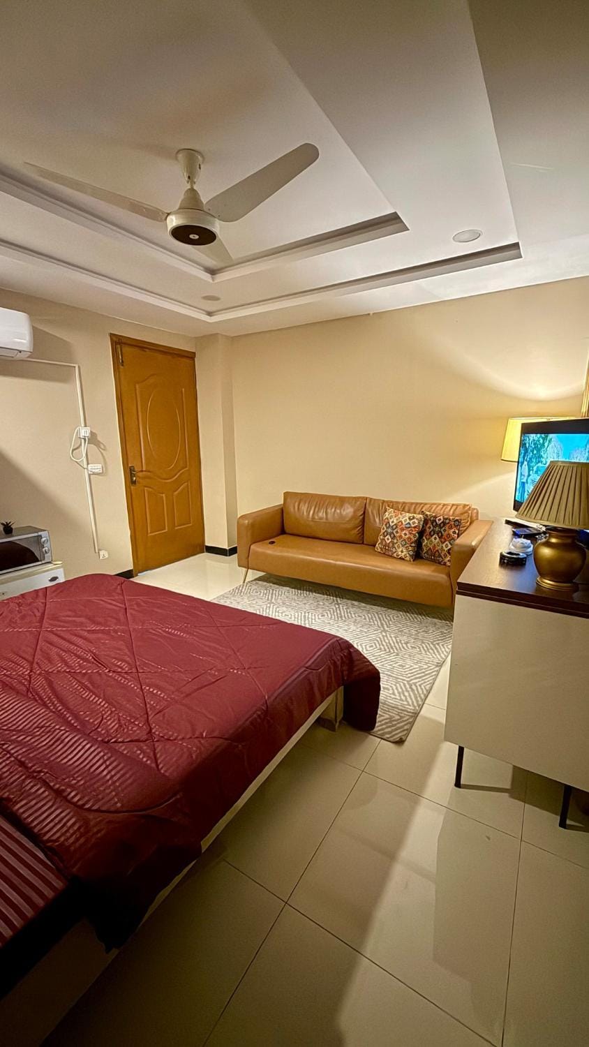 Modern Studio Penthouse in E11 Apartment in Islamabad Capital Territory