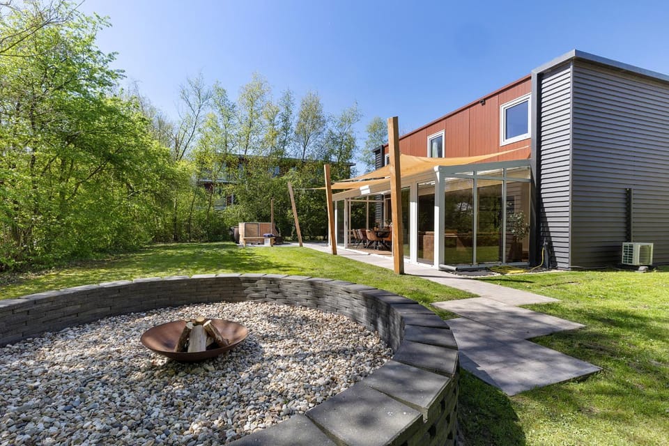 Villa Juni - New spacious villa with hottub Villa in Drenthe (province)