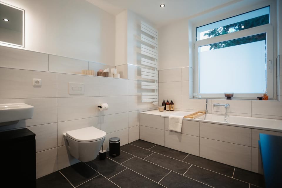 Bathroom, Bath