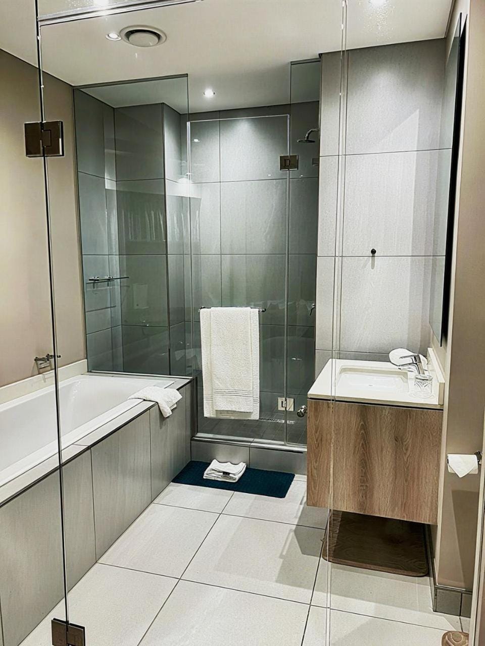 Shower, Bathroom