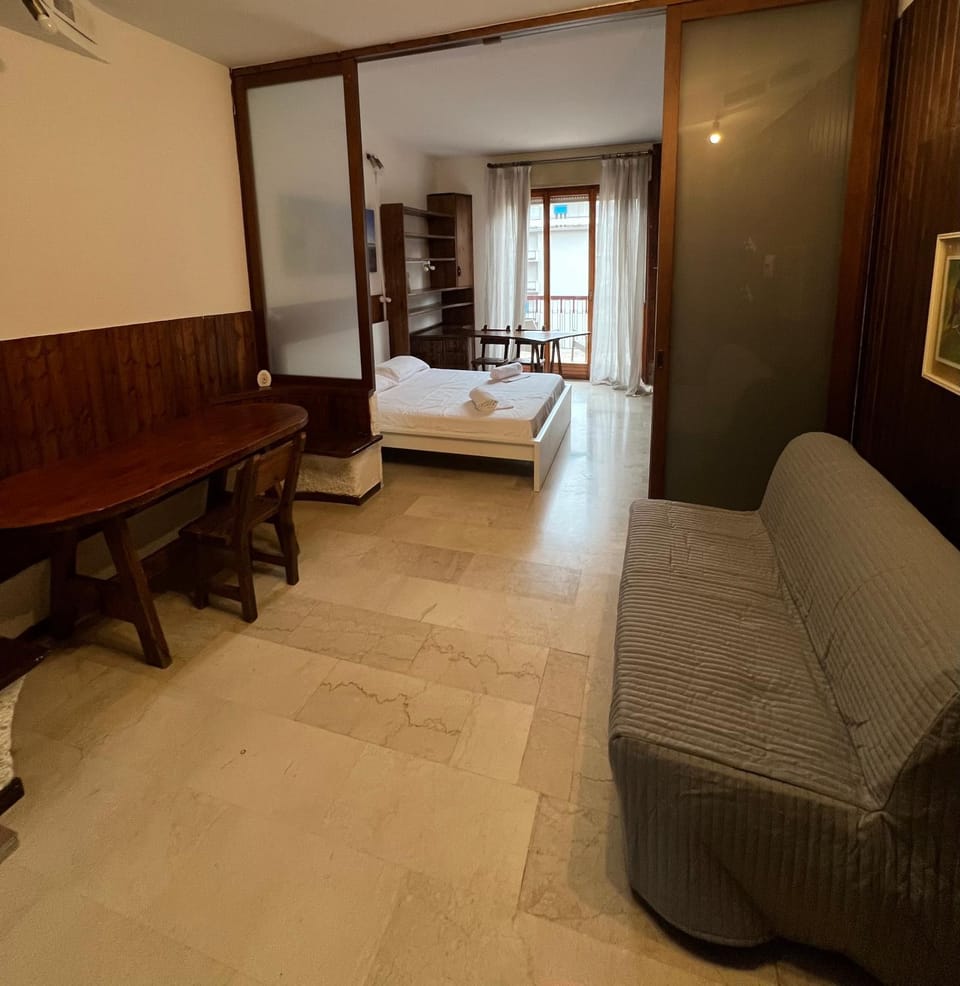 Rustic Apartment Apartment in Bergamo