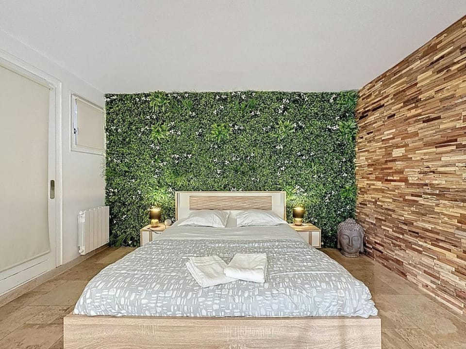 unique Chambre 3 spa Centre Équestre & Snack Apartment in Auvergne-Rhône-Alpes