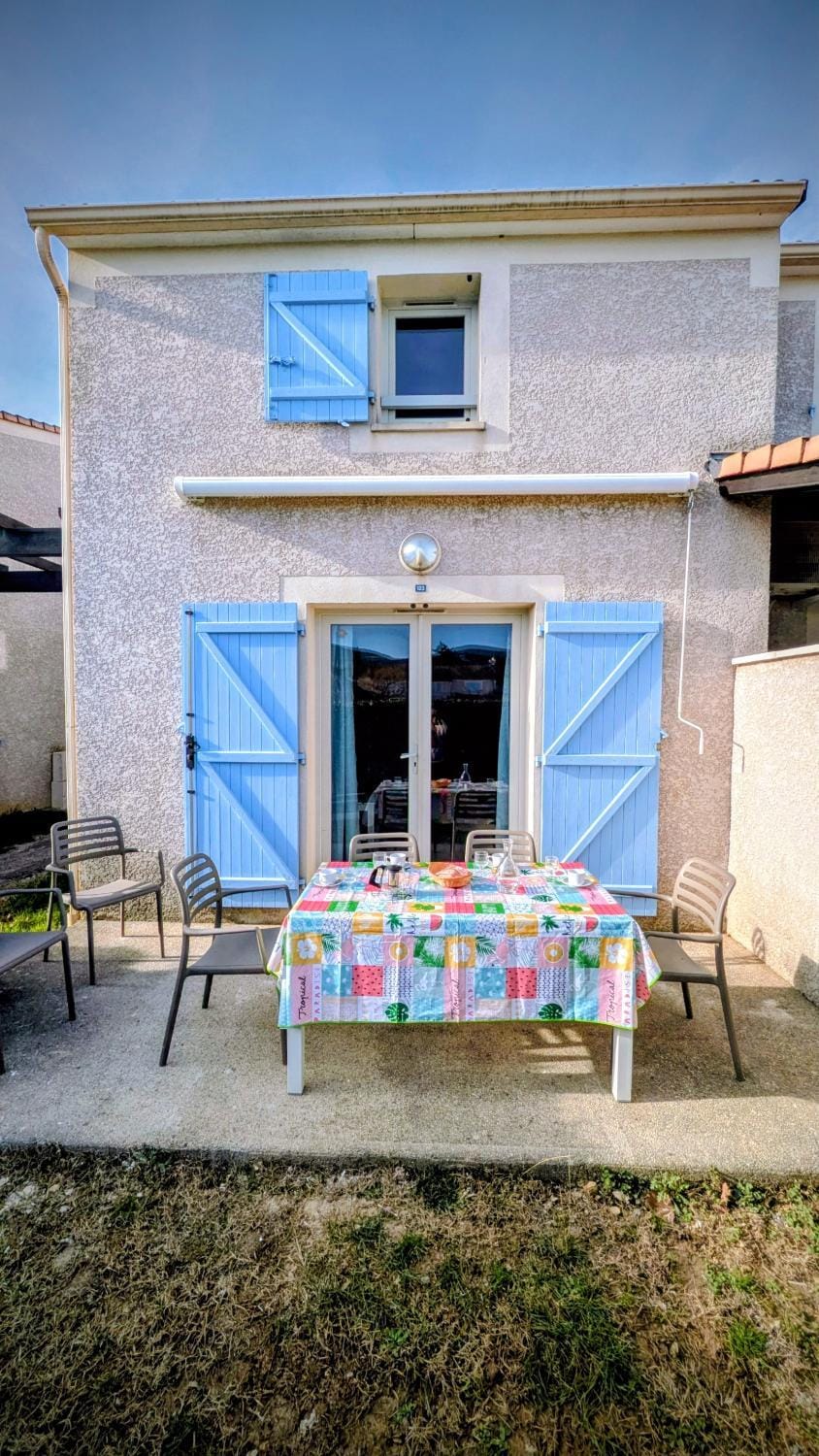 Patio, Balcony/Terrace