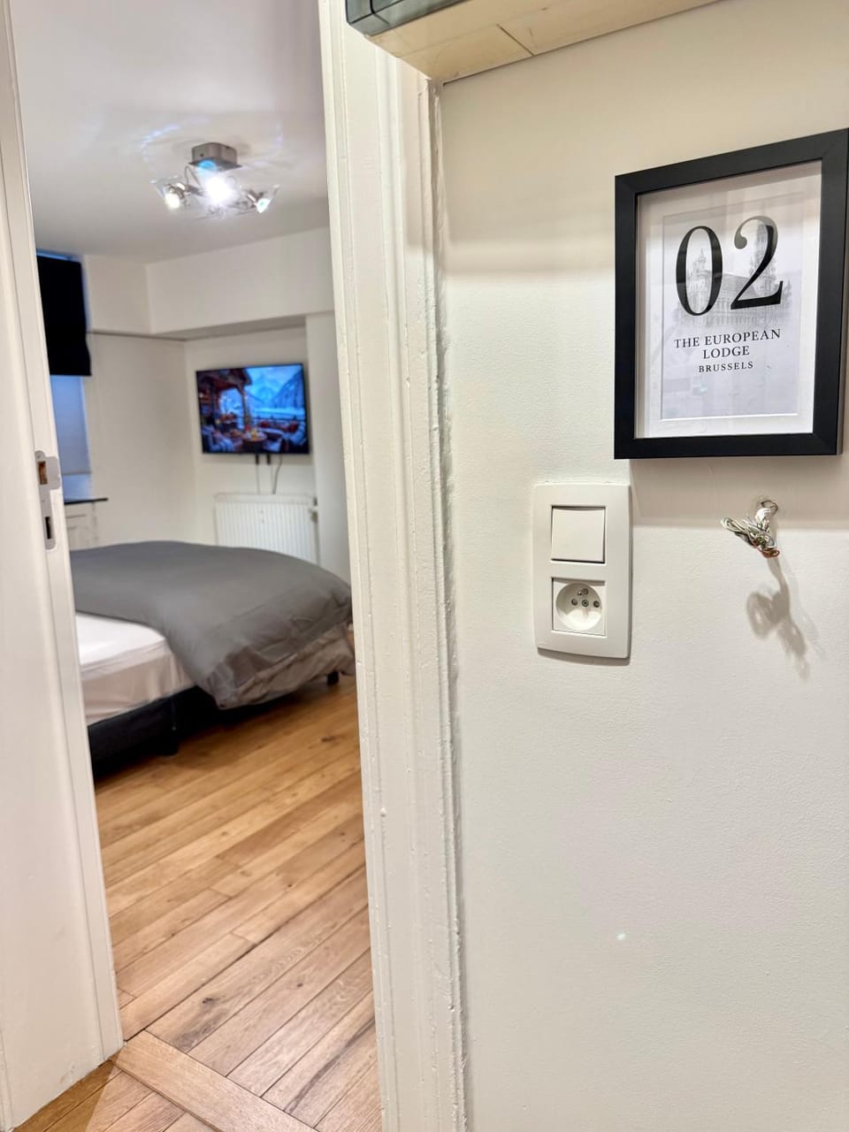 Photo of the whole room