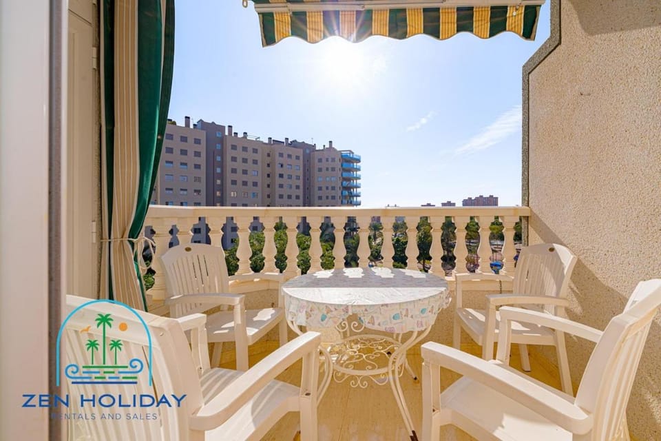 3 Bed 2 Bath Apartment Los Pinos Apartment in El Campello