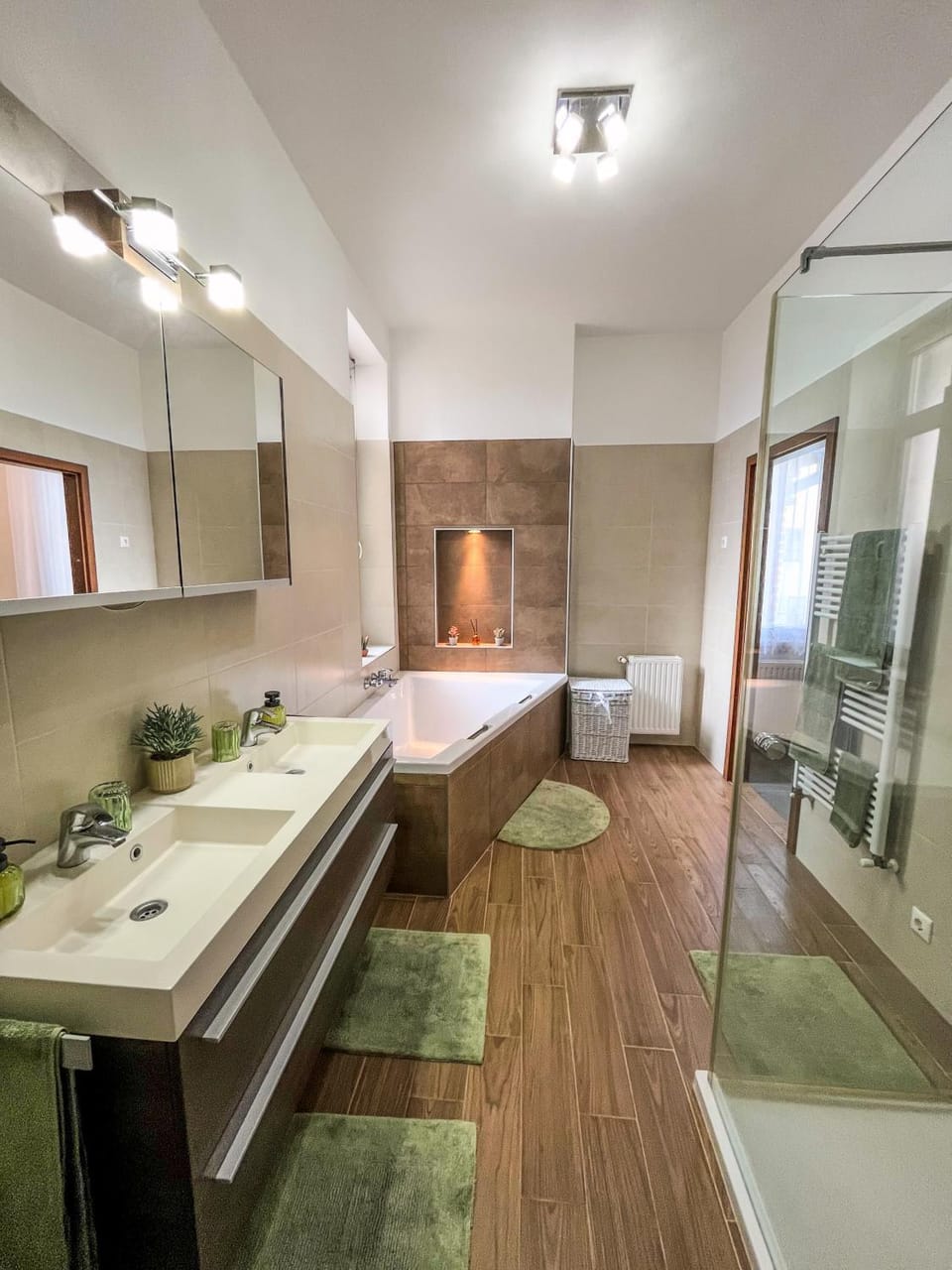 Shower, Bathroom, Bath