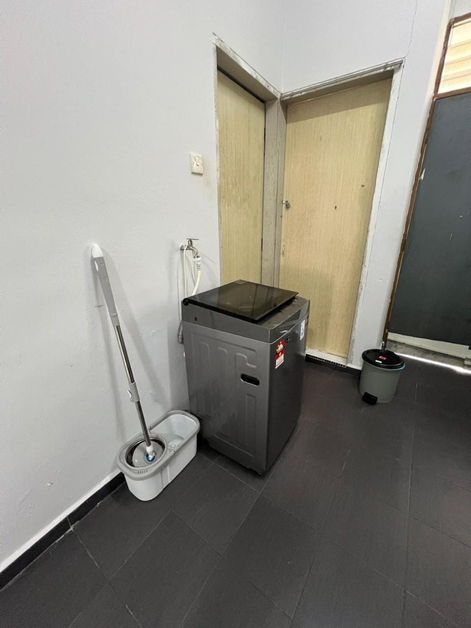 washing machine, washing machine