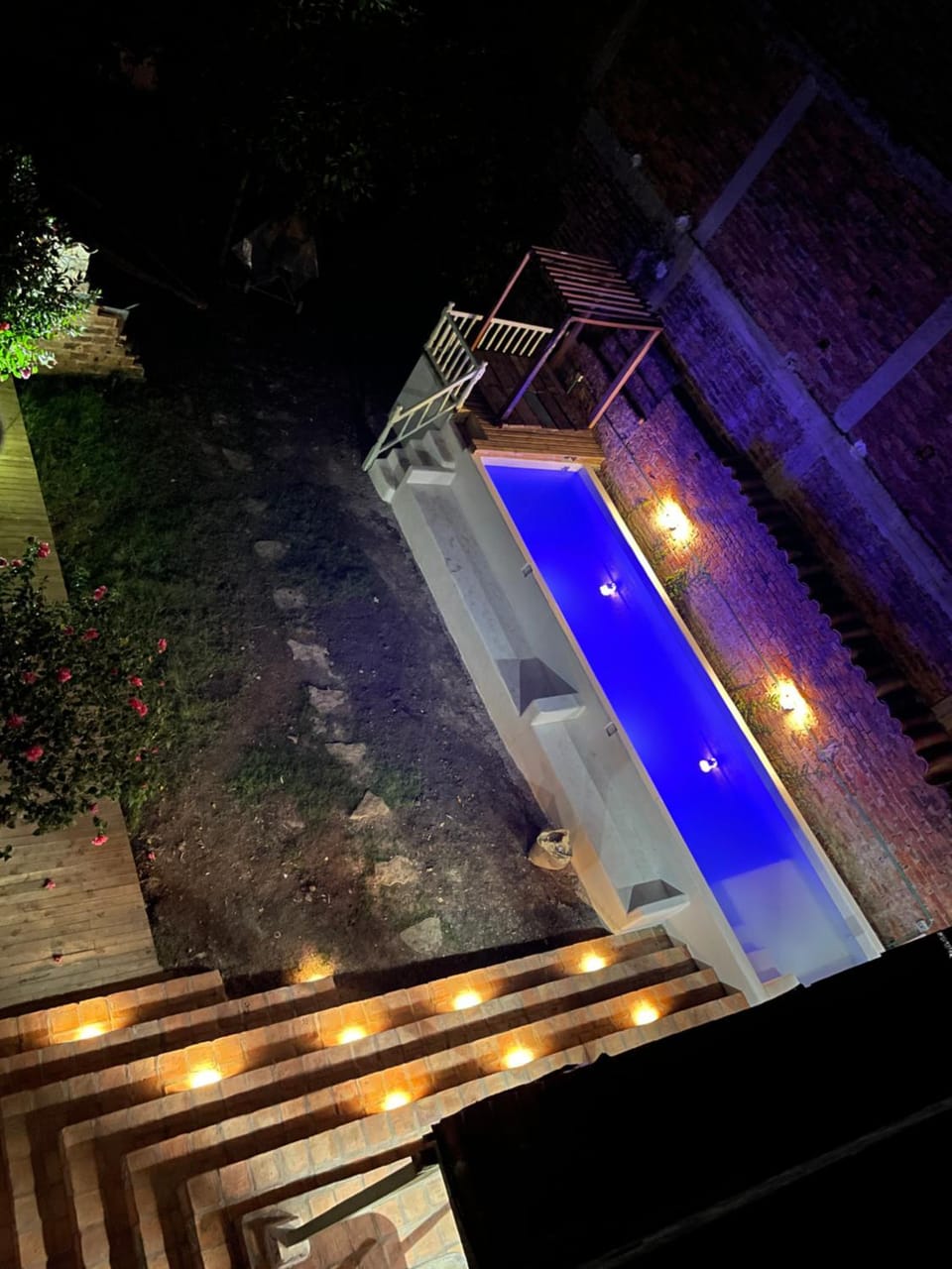 Property building, Swimming pool