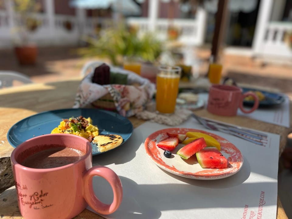 Restaurant/places to eat, Food, Breakfast