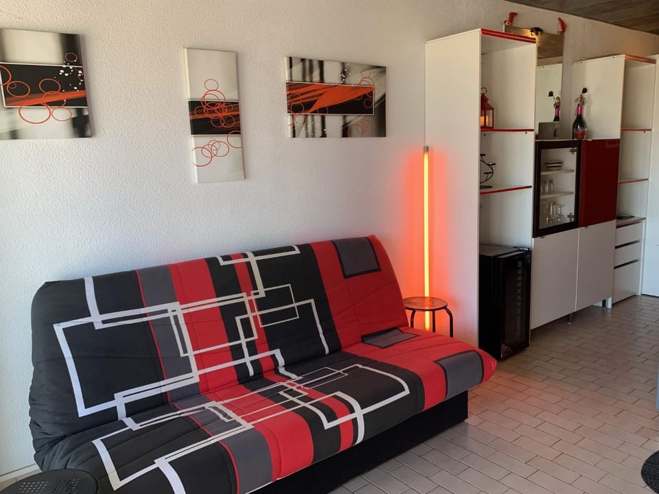 346 Studio 2 pers Port Soleil jolie vue Port Apartment in Agde