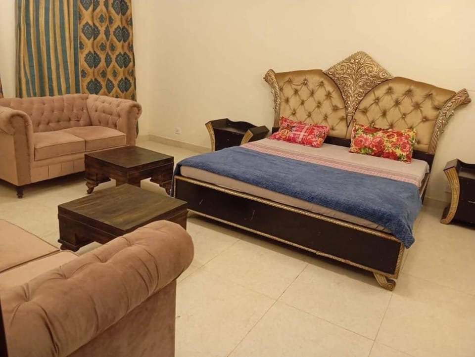 Haider GuestHouse Villa in Karachi