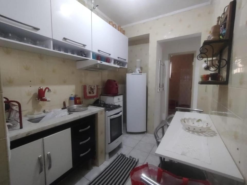 Ap Caiçara Ótima localização 1 dorm Garagem rotativa Apartment in State of São Paulo