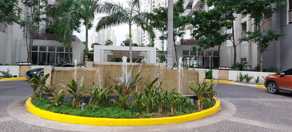 Kasara Urban Resort premium studio staycation by Rain Apartment in Pasig