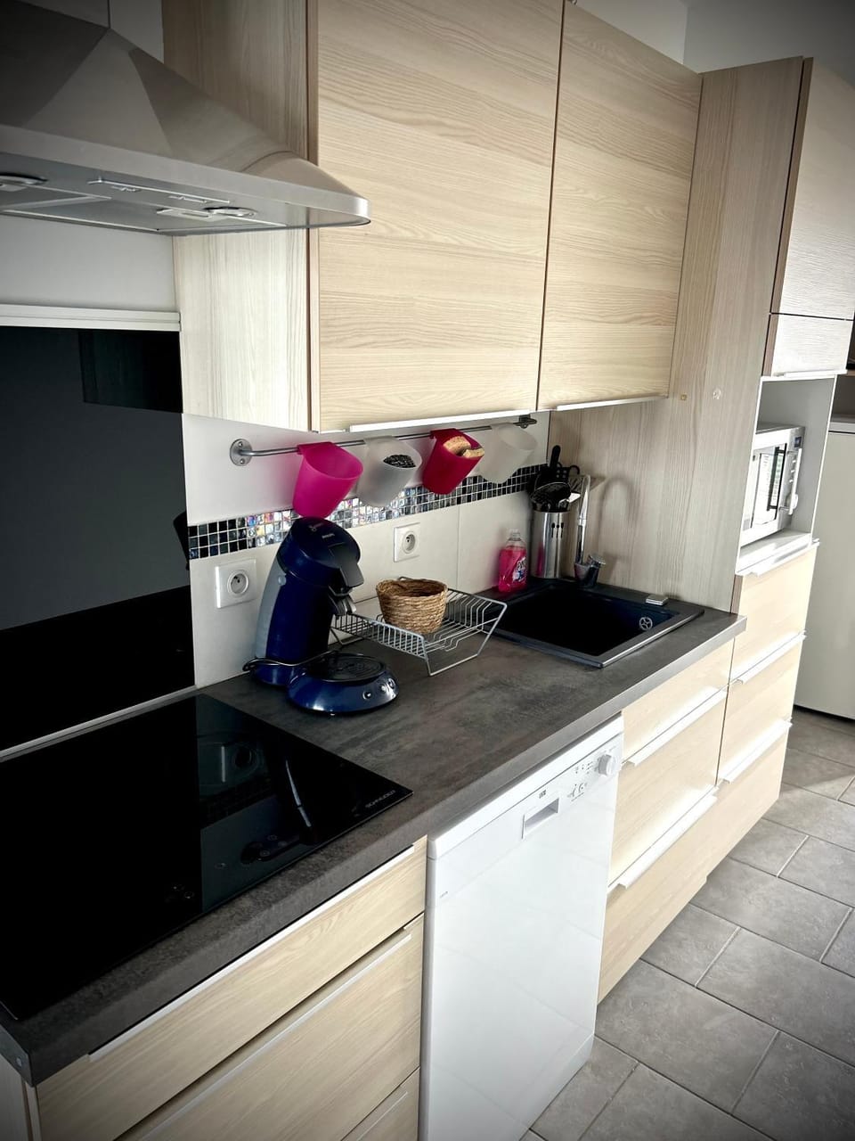 Bel appartement à 2 min de la plage à Six-Fours-les-Plages Apartment in Six-Fours-les-Plages