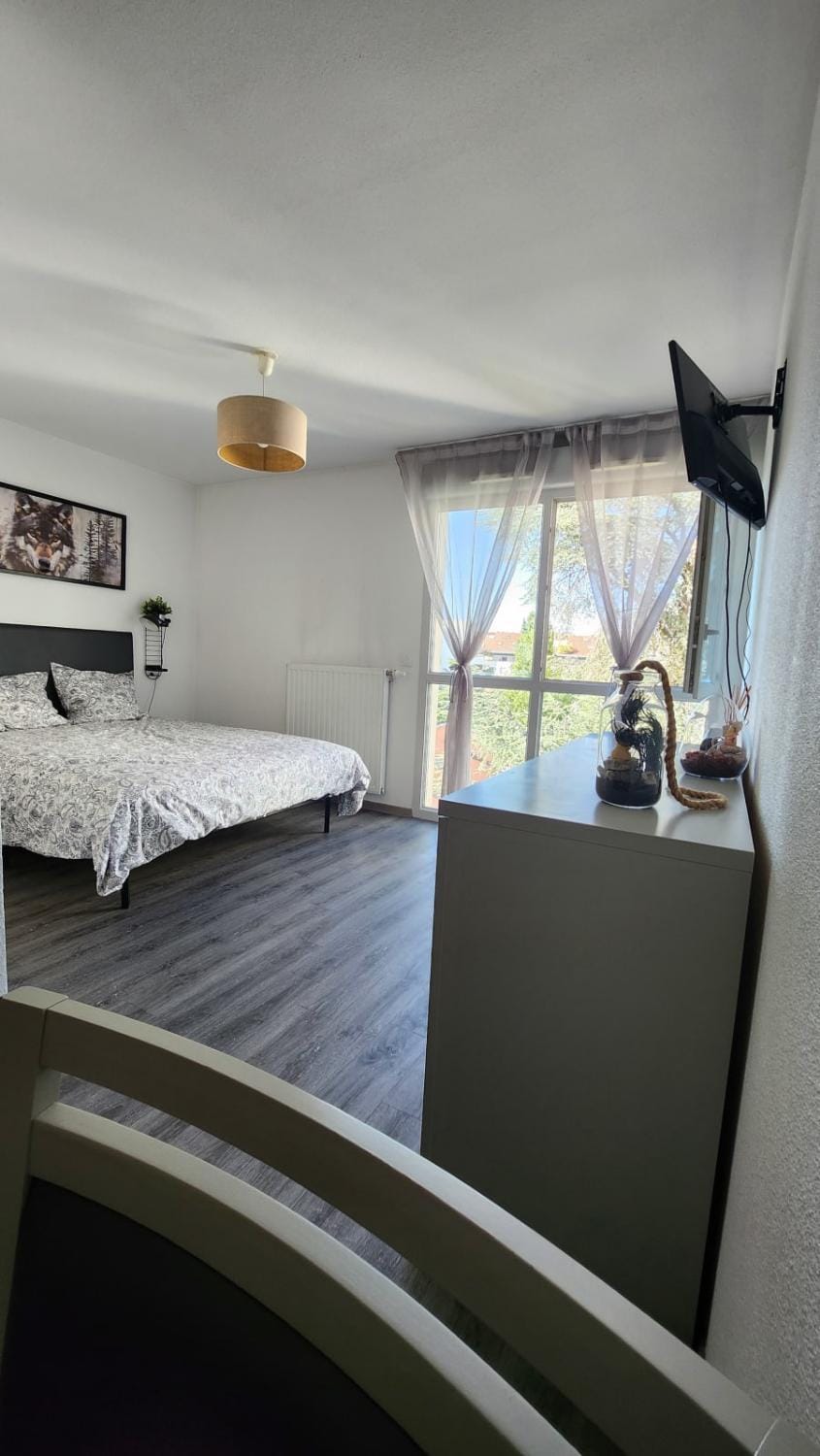 Cosy Studio Monplaisir Lumière Metro Lyon 8 Apartment in Lyon