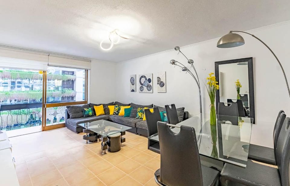 MG Hollidays - Av Infante Funchal Apartment in Funchal