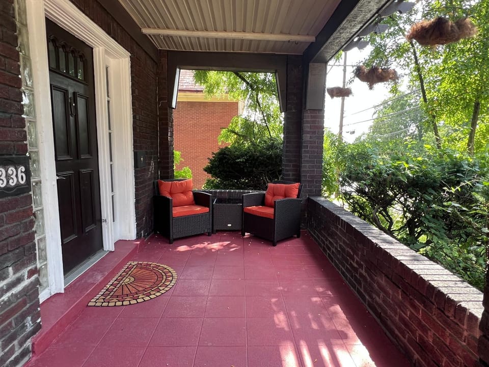 Patio, Garden view