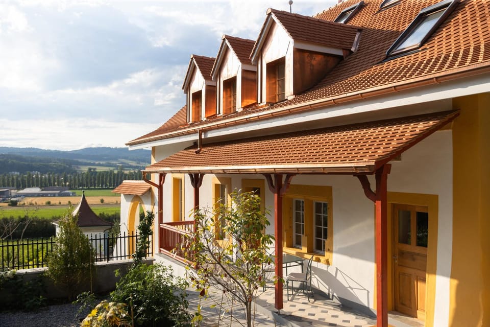 Garden, Balcony/Terrace